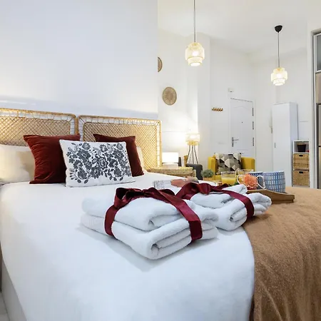 Apartment -malagasunapts-postigo Comfy Malaga
