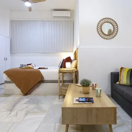 Apartment -malagasunapts-postigo Comfy