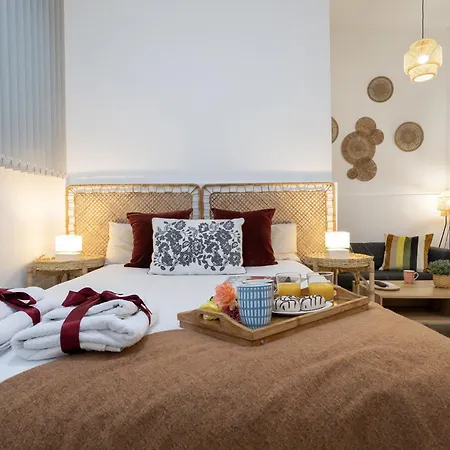 Apartment -malagasunapts-postigo Comfy