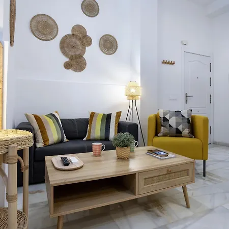 Apartment -malagasunapts-postigo Comfy *
